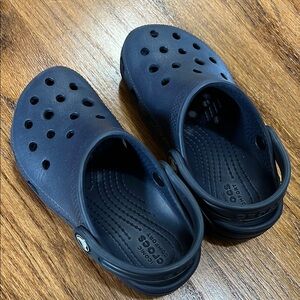 CROCS Shoes with Ventilation and Heel Strap